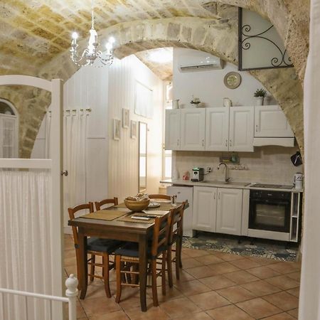 Terra E Marte Casa Vacanza Bari Kültér fotó