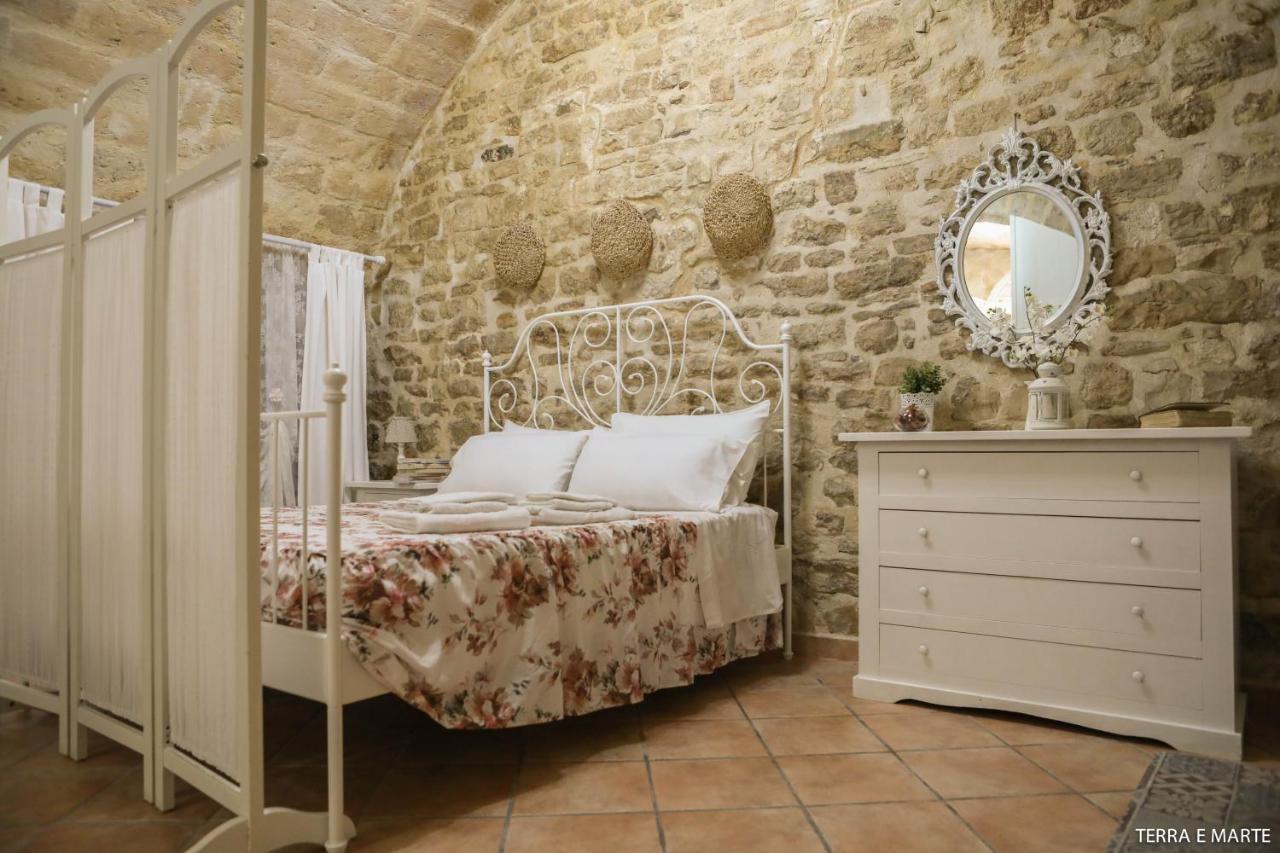 Terra E Marte Casa Vacanza Bari Kültér fotó